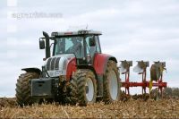Pflügen Maisacker 10